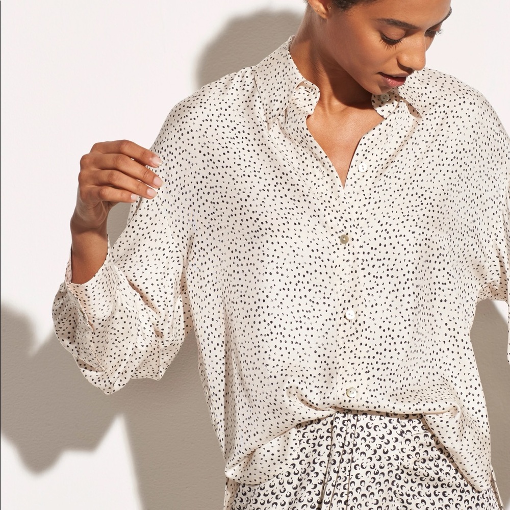 VINCE Ditsy Dot Long Sleeve Silk Blend Button-up Shirt In Chiffon